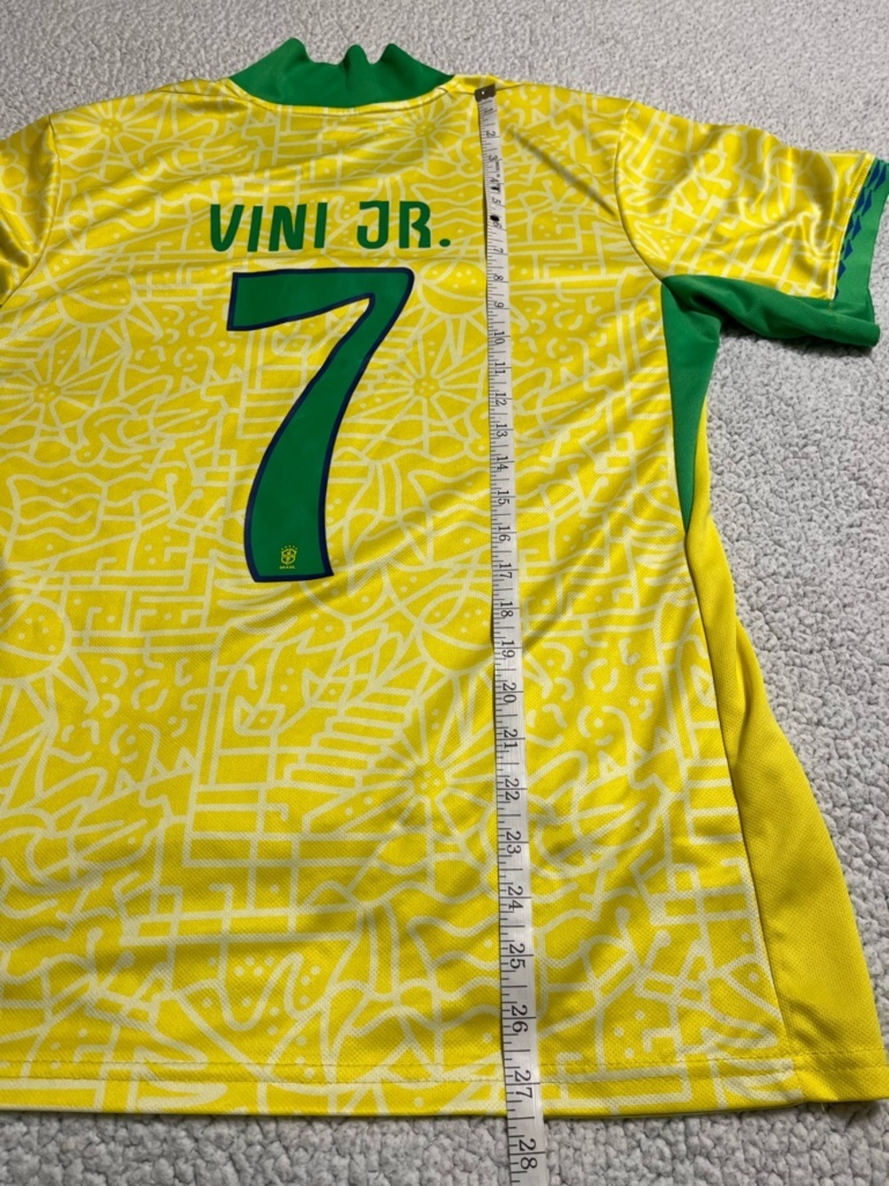 Brazil National Team #7 Soccer Jersey - Picture 8 of 10